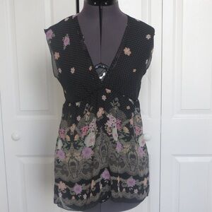 🔴CLEARANCE🔴 Size XS Floral and Dotted Sheer Top